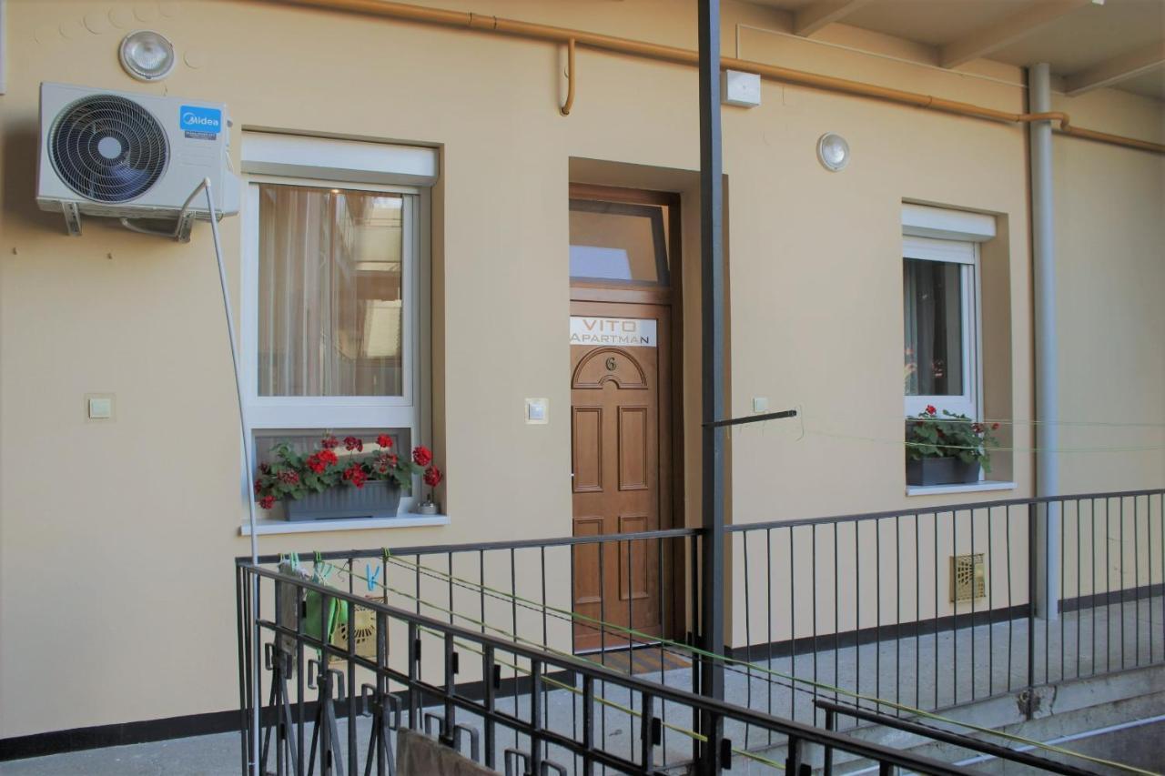Vito Apartman Эгер Экстерьер фото